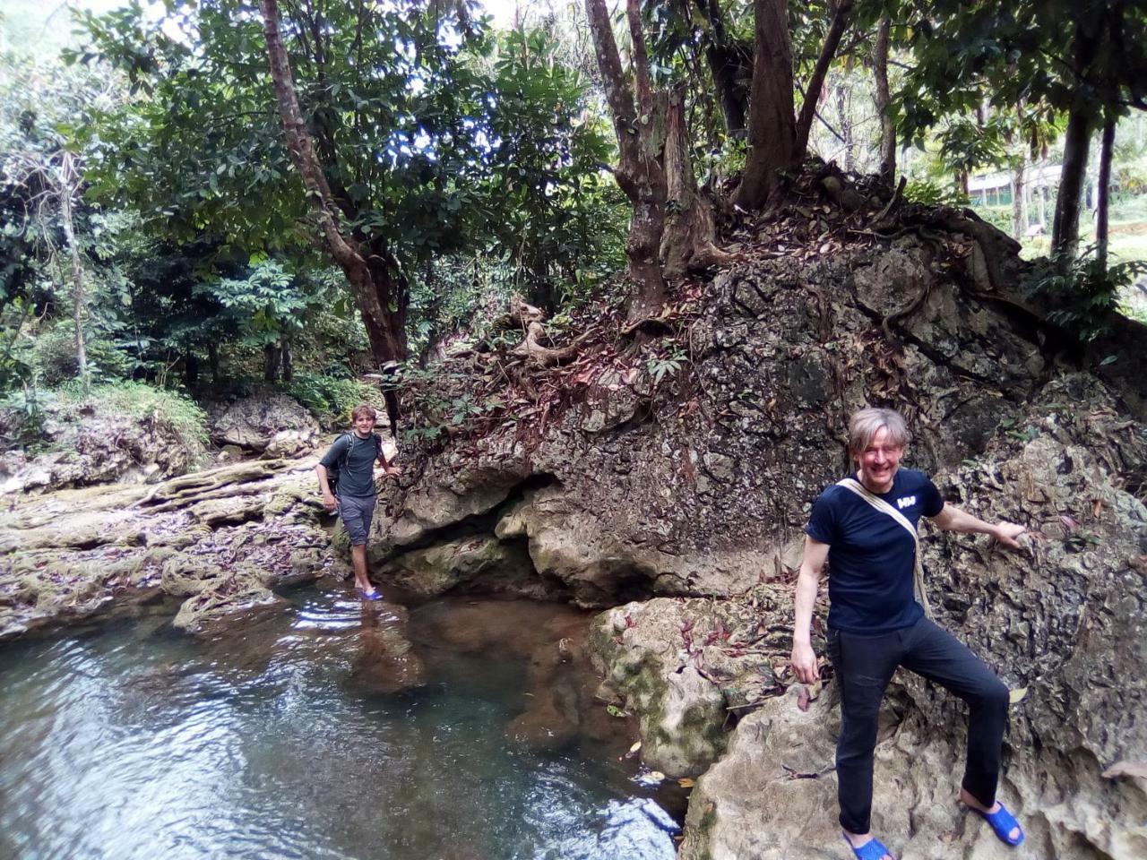 Puluong Jungle King Homestay Lang Chieu Exterior foto